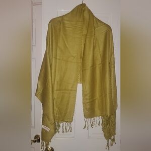 100% Pashmina Chartreuse Fringed Wrap